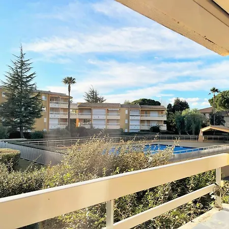 Lv100-017 4 Couchages Le Lavandou